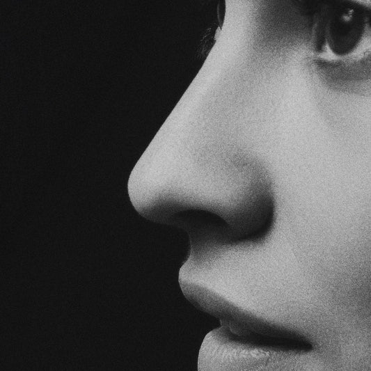 Überzeugt, dass du bestimmte Parfüms nicht riechen kannst? Du könntest Recht haben